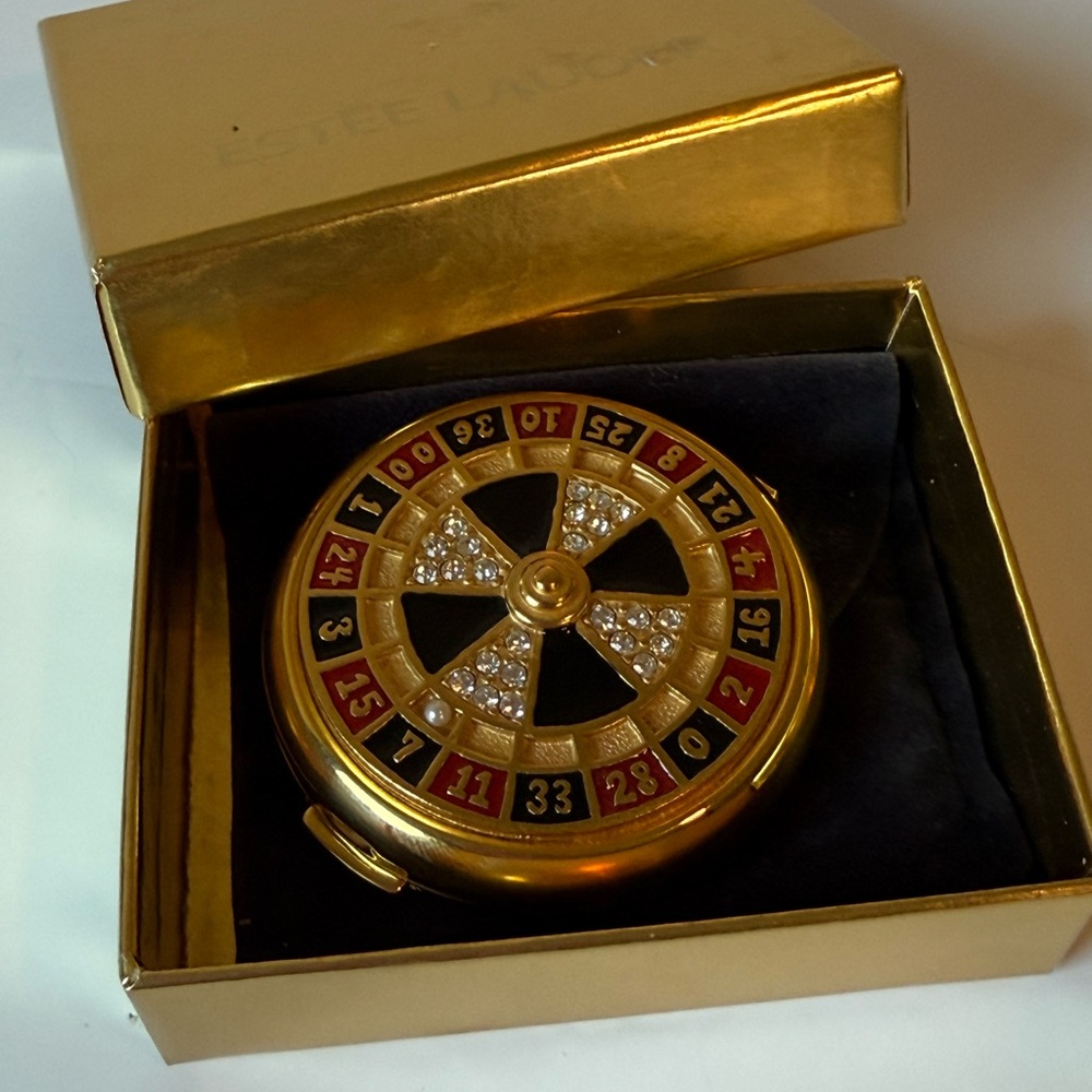 Rare Estée Lauder Las Vegas Roulette Compact